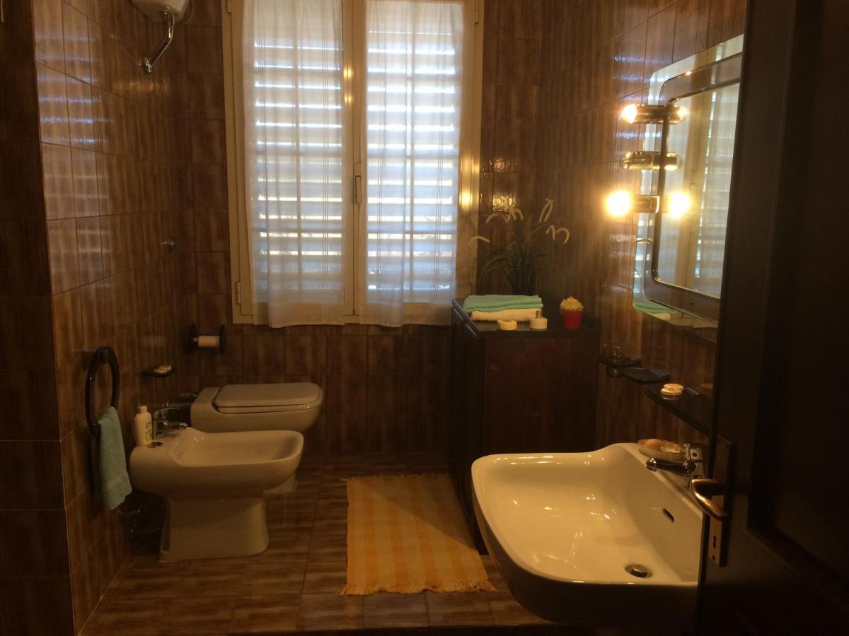 Appartamenti & Rooms Maria Villasimius Phòng bức ảnh